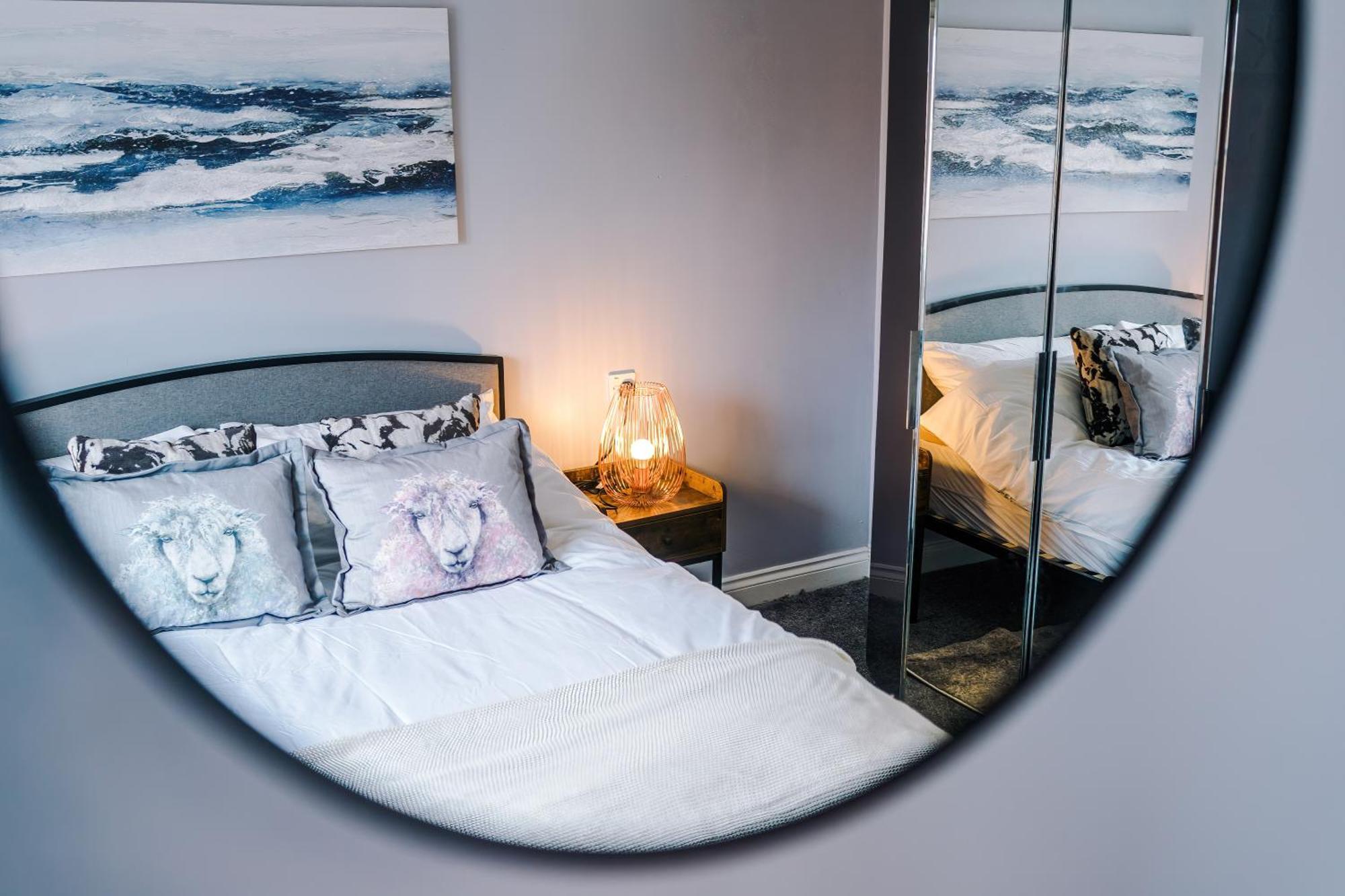 Beach Retreat With Hot Tub Sleeps 8 Prestatyn Exterior foto