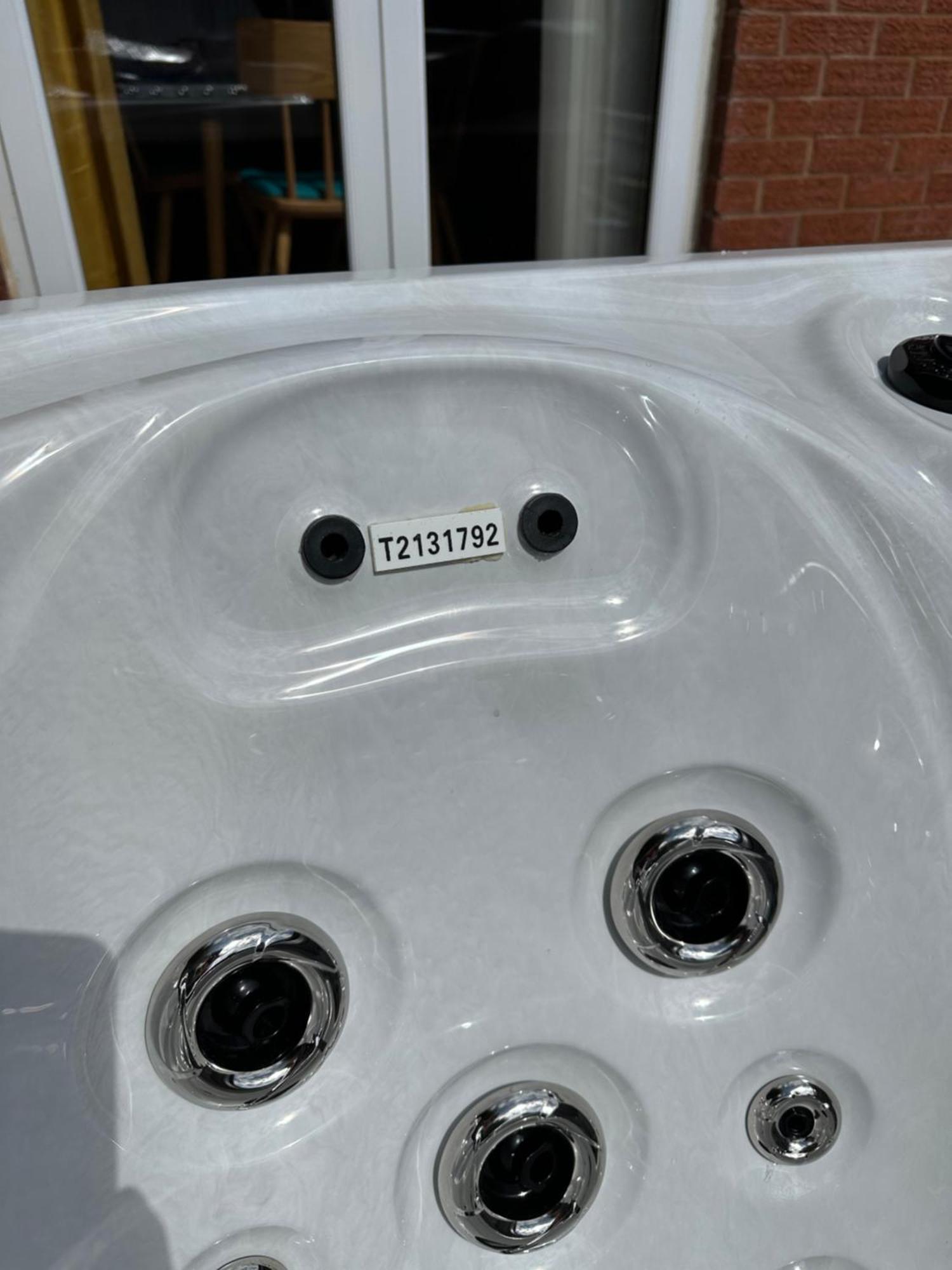 Beach Retreat With Hot Tub Sleeps 8 Prestatyn Exterior foto